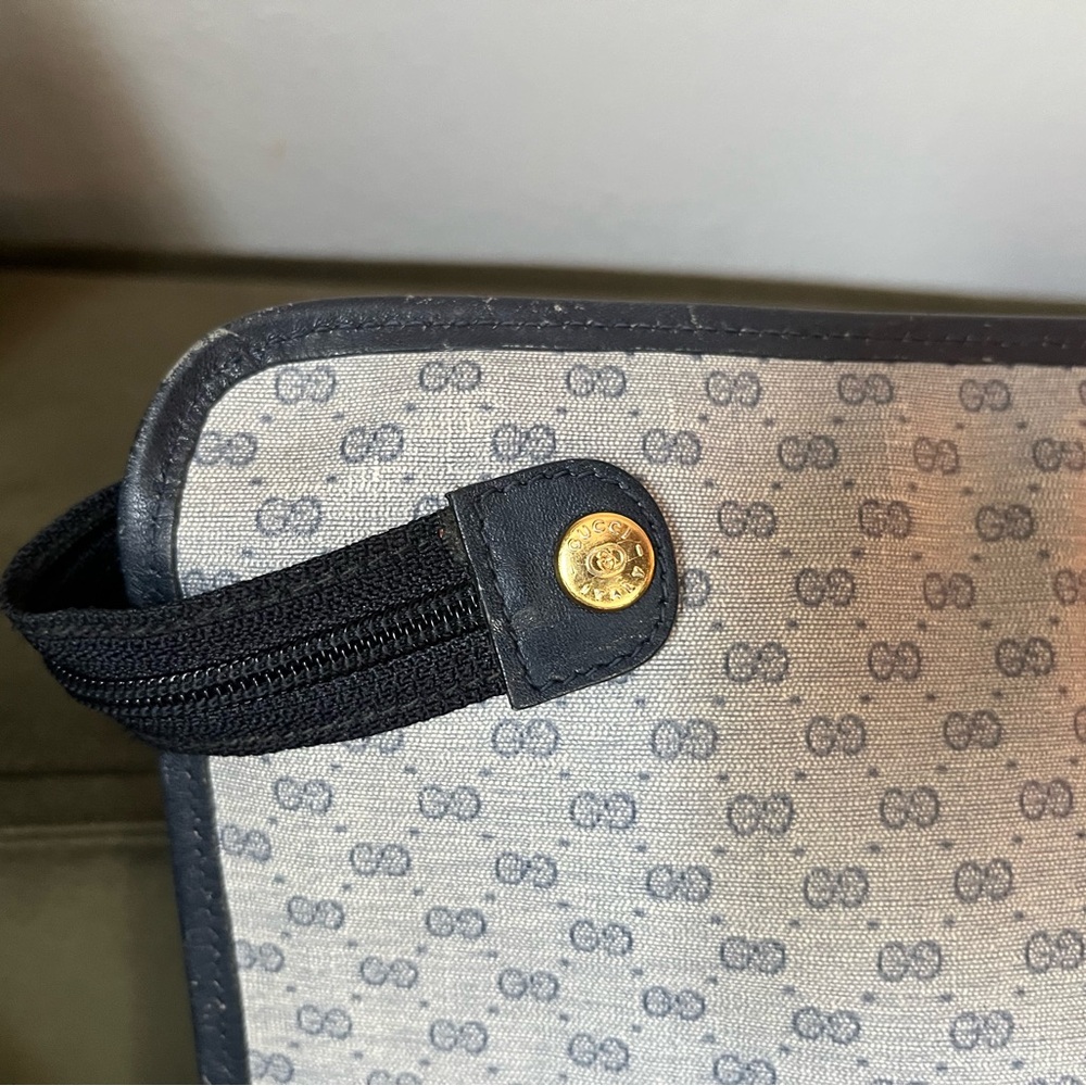 Gucci vintage bundle- 1 navy blue large travel bag and small handbag - Picture 4 of 16